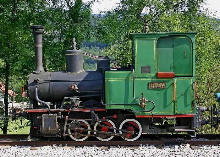 شقة Dm موكرا غورا